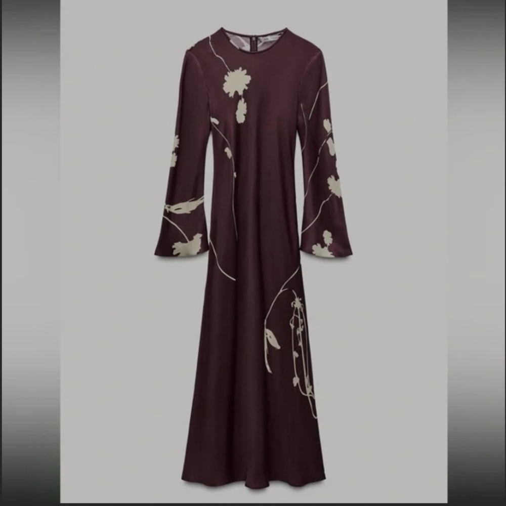 Dress - Picture 3 of 4